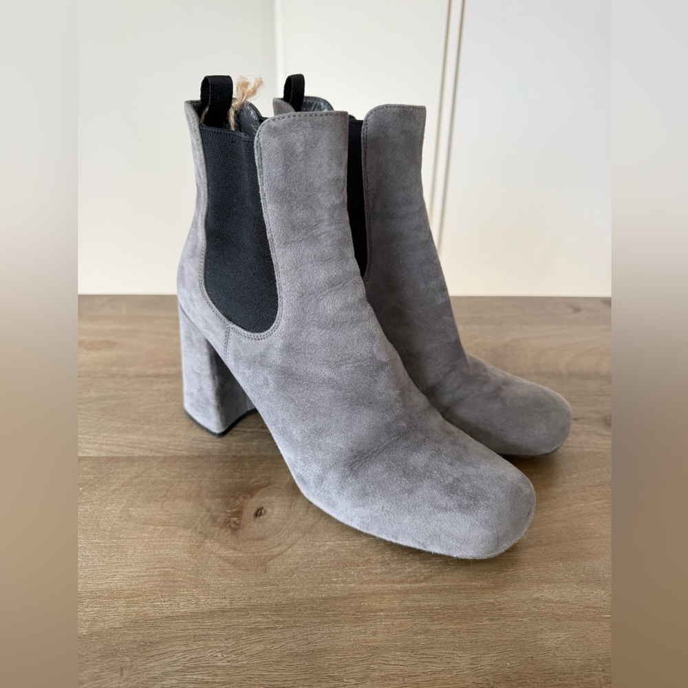 PRADA GREY SUEDE HEELED CHELSEA BOOT - sz. 8
